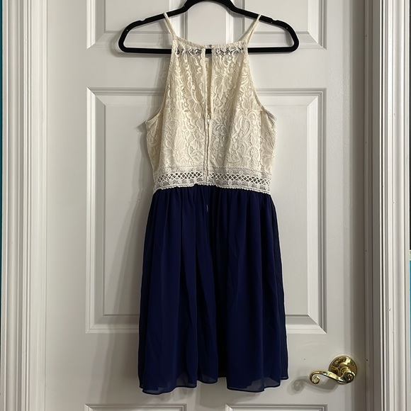 By & By size 15 dress - Picture 3 of 4